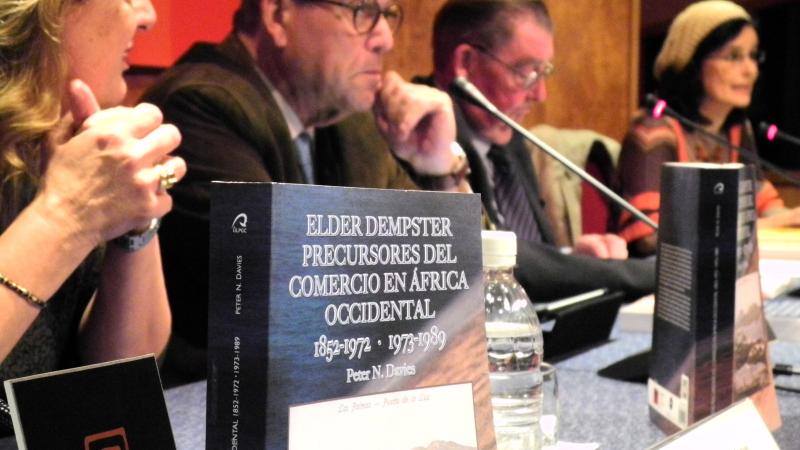 1. Imagen de la presentación del libro Elder Dempster. Precursores del comercio en África Occidental 1852-1972/1973-1989