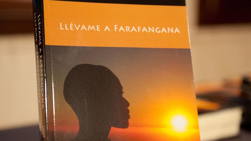 2. Presentación de la novela Llévame a Faranfanfana en Casa África