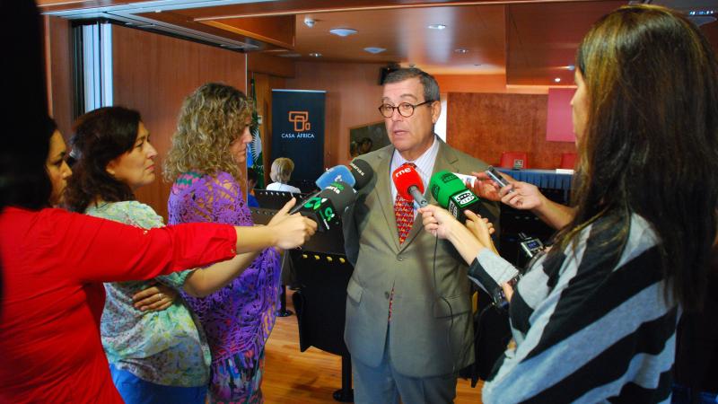 5. Imagen del Sr. D. Santiago Martínez-Caro, Director General de Casa África, previa a la conferencia