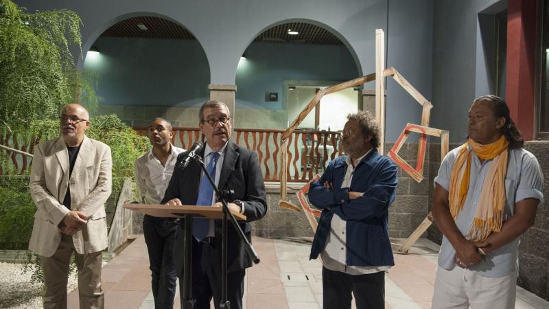 11. Presentación de la exposición Escena Caboverdiana por Santiago Martínez-Caro -Dtor. Gral. de Casa África