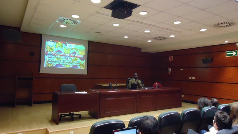 - Imagen de Robert Benedict Ogunde, director de la consultoría Serve It LTD en la UAM