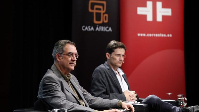 7. Intervención de Manuel J. Martín Hernández y Vicente Díaz García, en la presentación de la publicación ganadora del V Premio de Ensayo Casa África 2013 “Un modo de afrontar la ciudad africana”