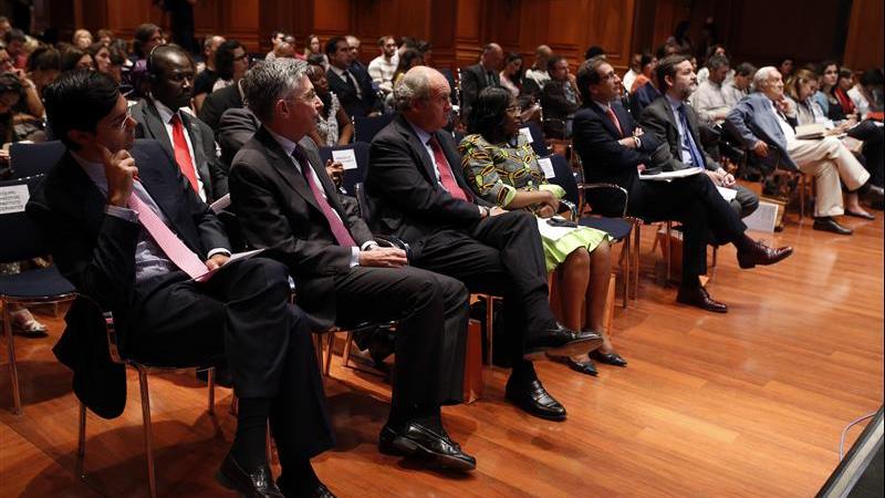 18. Imagen de la Mesa redonda: Ciudades africanas. Reto urbanístico y social en Madrid