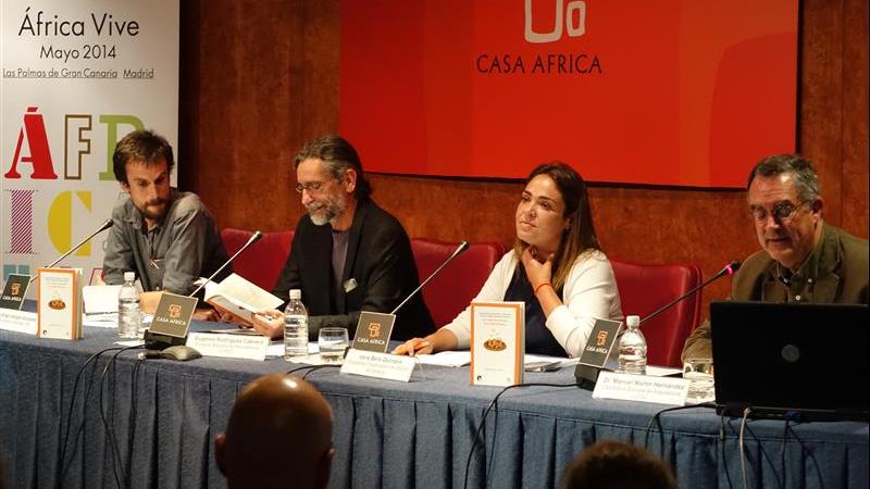 35. Mesa redonda y debate en torno a urbanismo y ciudad en Casa África