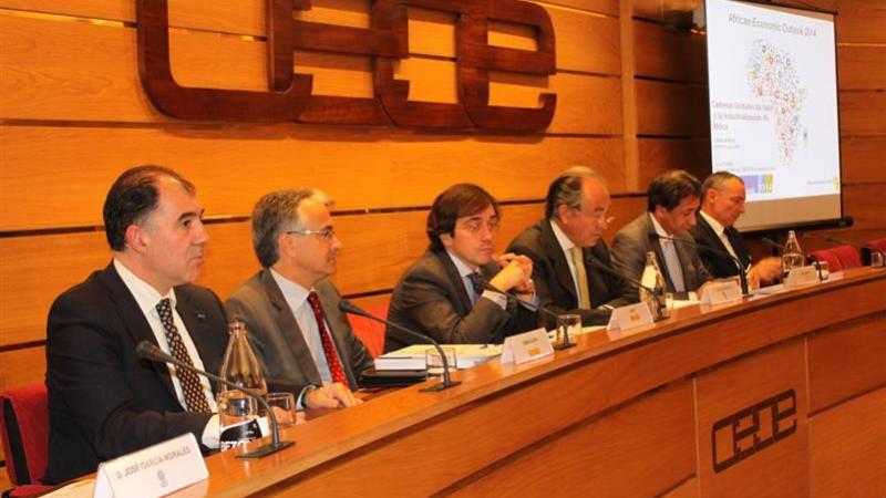 8. Presentación del informe Perspectivas Económicas de África, 2014 en la Confederación Española de Organizaciones Empresariales (CEOE), Madrid