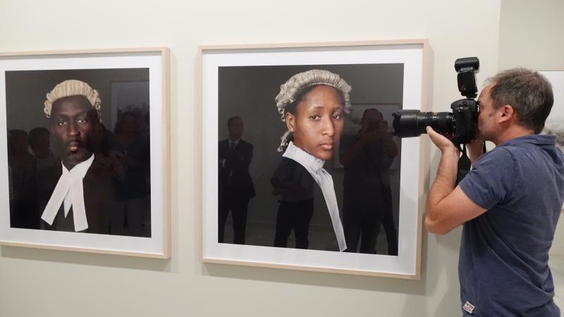 7. Exposición Éste debe ser el lugar de Pieter Hugo en Casa África y Centro Atlántico de Arte Moderno (CAAM)