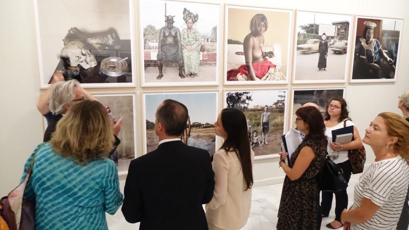 16. Exposición Éste debe ser el lugar de Pieter Hugo en Casa África y Centro Atlántico de Arte Moderno (CAAM)