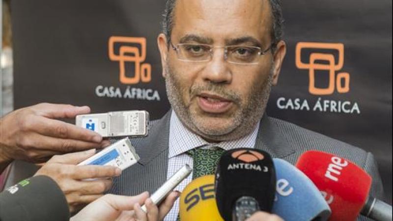 2. Imagen de Carlos Secretario Ejecutivo de la Comisión para África de Naciones Unidas (UNECA) previa a la conferencia