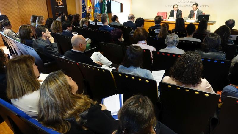 13. Presentación de los programas APIAR y Masar por Alberto Virella, Director de Cooperación con África y Asia de la Agencia Española de Cooperación Internacional para el Desarrollo (AECID)
