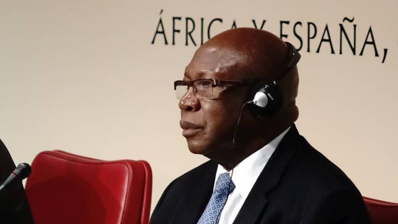 8. Imagen de Abdoulie Janneh -Dtor. Ejecutivo de la Fundación Mo Ibrahim- en la conferencia La Importancia de la Gobernanza y el Liderazgo en la Agenda de Desarrollo africano