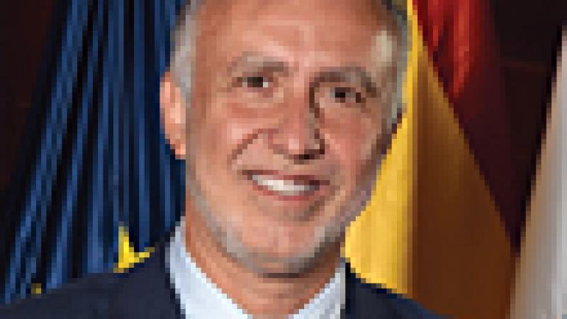 Ángel Víctor Torres