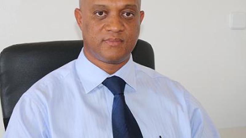 Luis Filipe Tavares