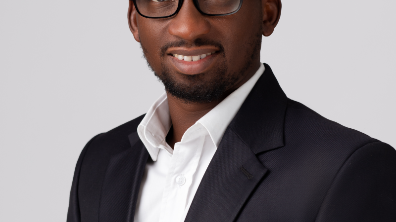 Tobi Oluwatola