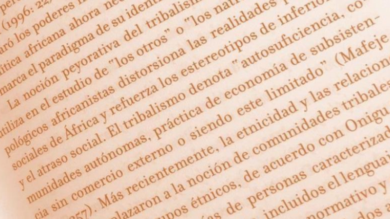 El Club de Lectura Antonio Lozano de Casa África lee el libro «Historia de la mujer caníbal», de Maryse Condé
