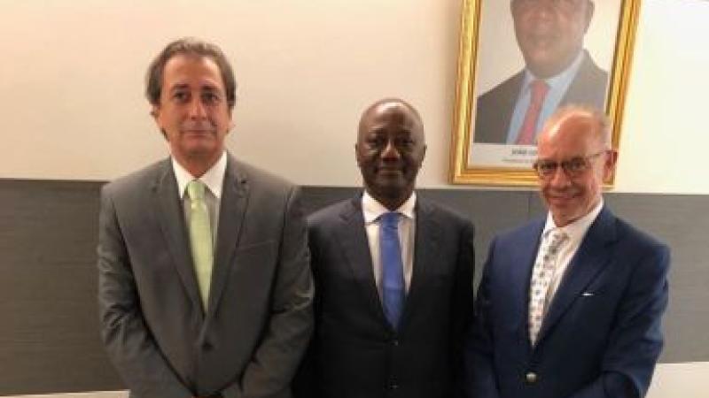 El director general de Casa África realiza una visita oficial a Angola