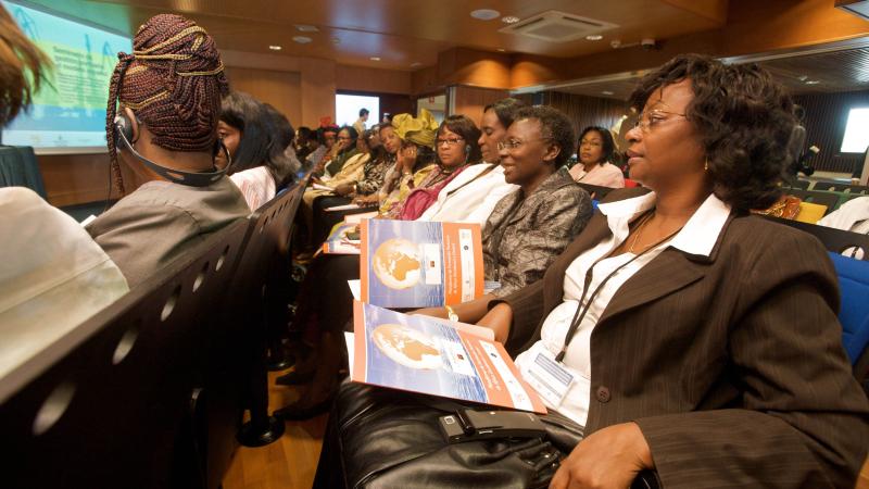 46 parlamentarias canarias y africanas debaten en las Islas sobre participación política de las mujeres y retos globales