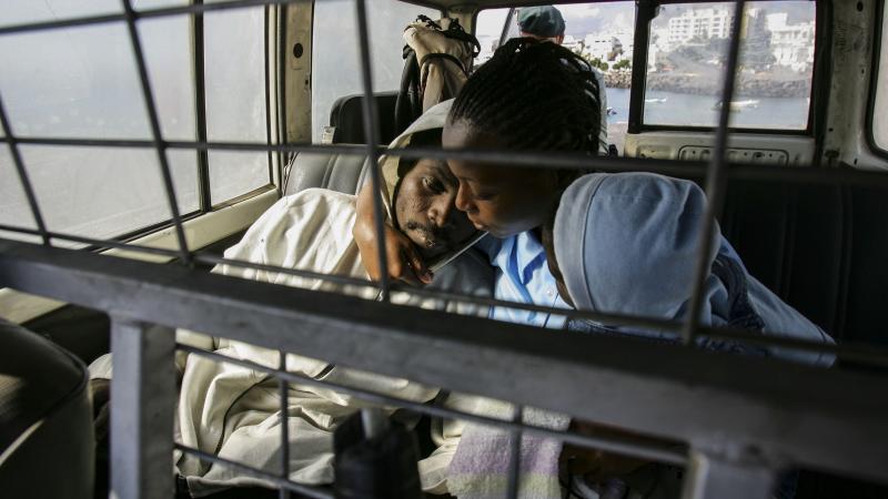Casa África expone el trabajo de Juan Medina, fotoperiodista de la Agencia Reuters, tras 20 años documentando las migraciones en la frontera sur de Europa